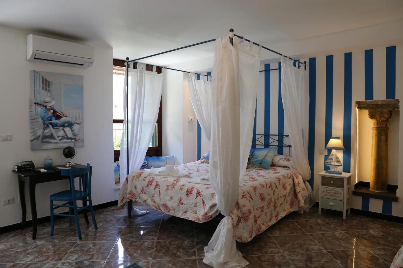 Albergo Del Centro Storico Salerno Exterior photo